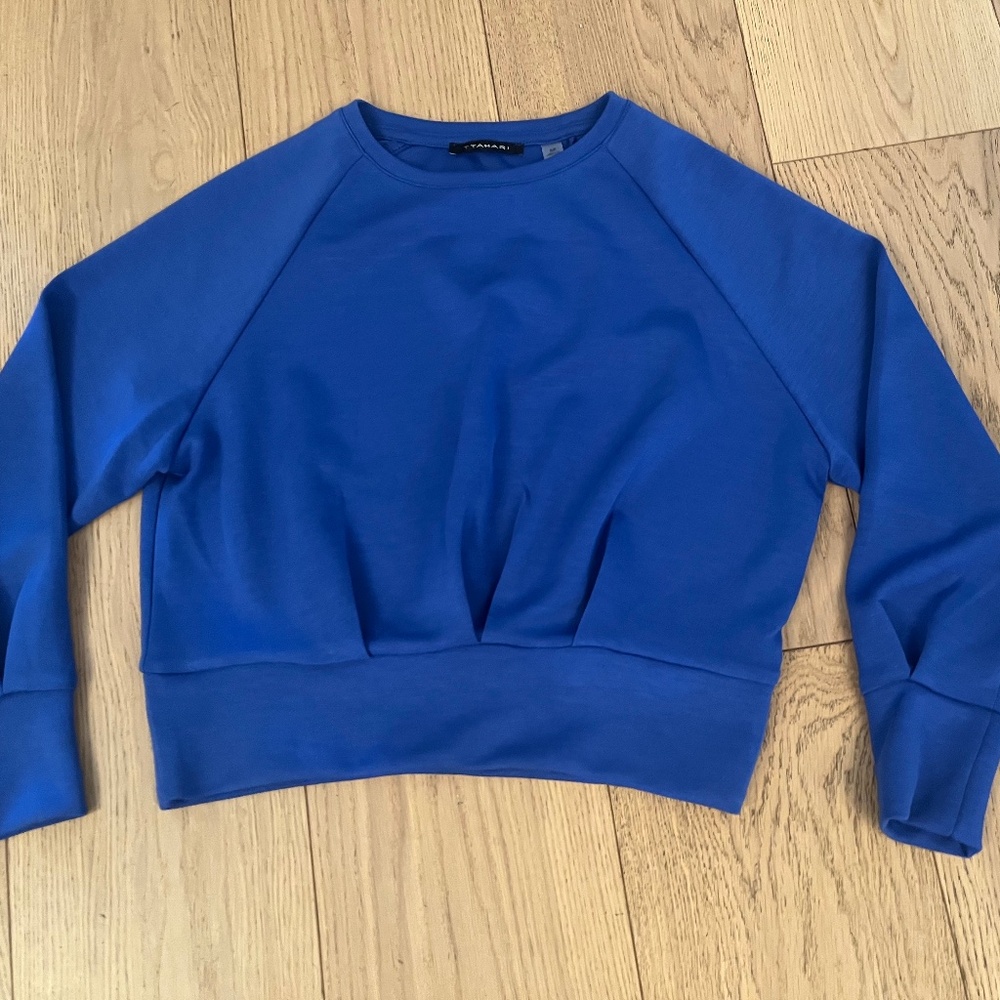 T Tahari electric blue top size sm